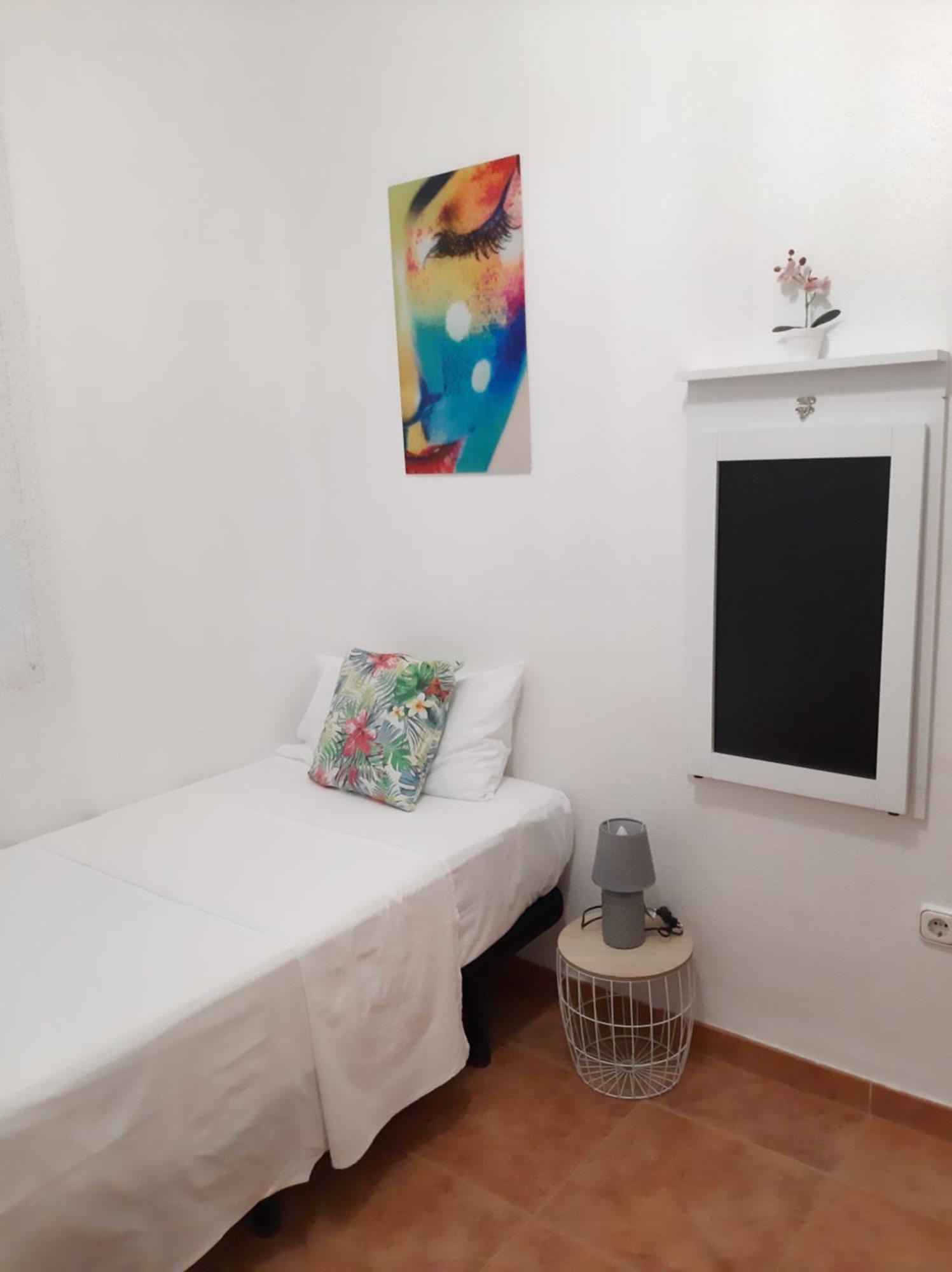Habitacion Avilena Tropical En Aguadulce Альмерія Номер фото